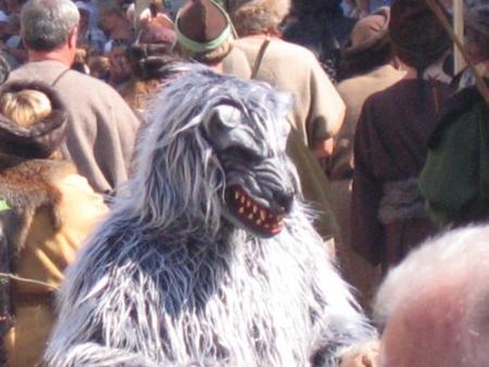 Pas tr&egrave;s amical ce sourire...